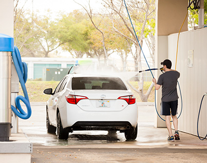 best car wash with free vacuum near me